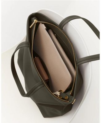 Tall Easy Zipper Tote