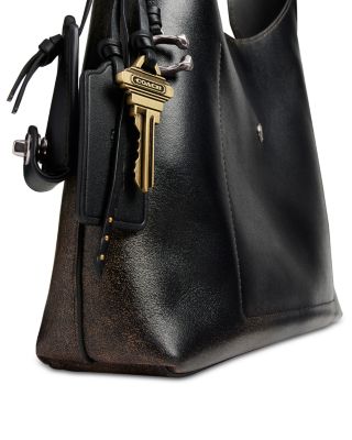 Brooklyn 28 Loved Leather Shoulder Bag