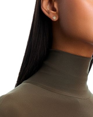 18K Yellow Gold Principessa Diamond Flower Stud Earrings