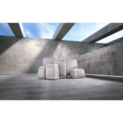 Paralux Hardside Expandable Large Spinner Suitcase