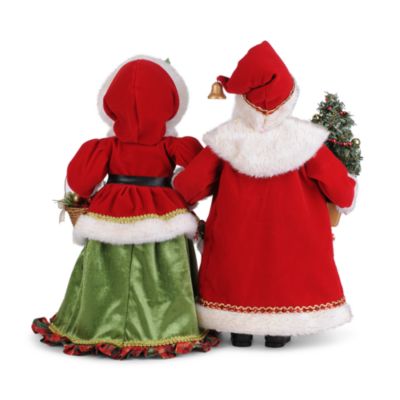 Lighted Strolling Mr. & Mrs. Claus