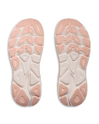 Women&#39;s Clifton 10 Sneakers in Blush