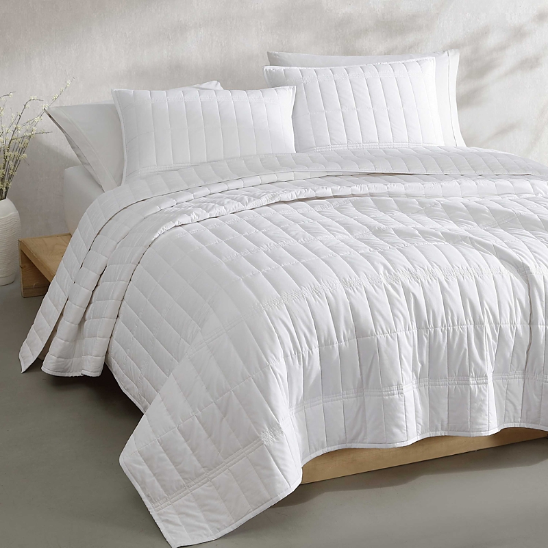 Calvin Klein Washed Percale Solid 3 Piece Quilt Set, Queen In White