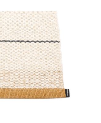  Belle Rug, 24" X 33"