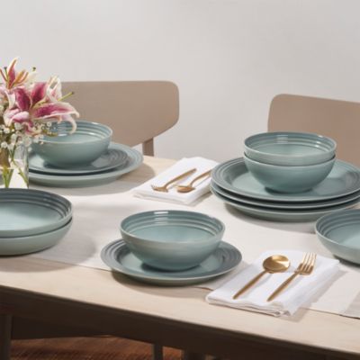 Vancouver 16 Piece Dinnerware Set, Service for 4