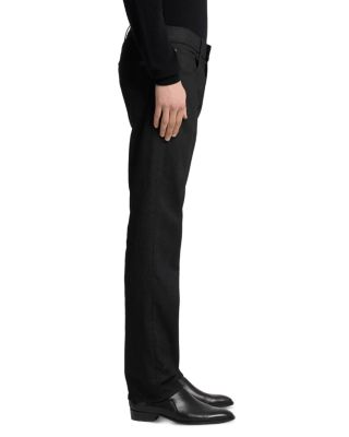 The Straight Fit Jeans in Volcano