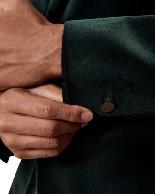 Apsara Peak Lapel Velvet Blazer