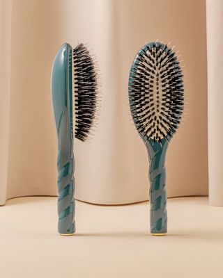 N.02 The Large Essential Care & Detangling Hair Brush - Ink Blue