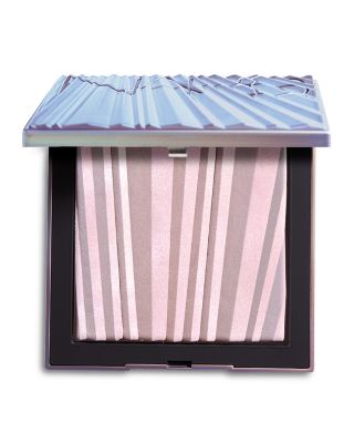 Aura Illuminating Face & Body Powder - Skyrocket