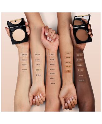 Dual Finish Multitasking Powder Foundation