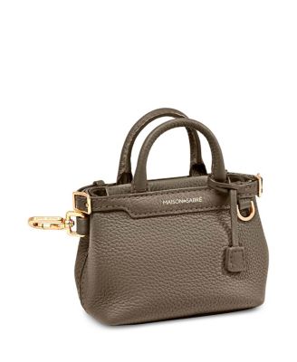 The SABR&Eacute;MOJI™ Petite Palais Charm