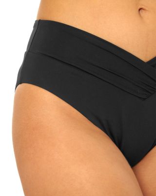 Viviana V-Wire Halter Bikini Top & American Fit Bikini Bottom