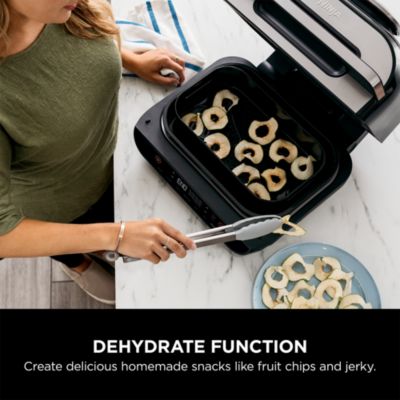 FG551 Foodi Smart XL 6 in 1 Indoor Grill with 4 Quart Air Fryer, Roast, Bake, Dehydrate, Broil, and Smart Cook System