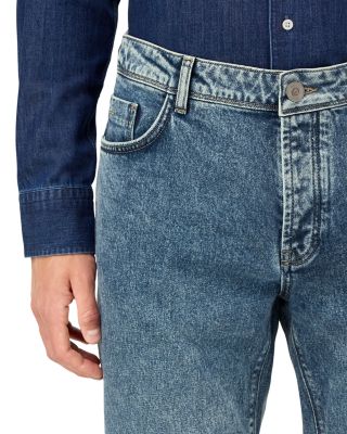 Straight Fit Jeans in Medium Blue
