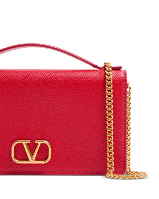 VLogo Signature Grainy Leather Wallet On A Chain 