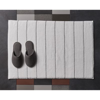 Cozy Bath Rug, 24" x 37"