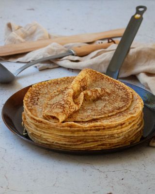 Mineral B 9.5" Carbon Steel Crepe and Tortilla Pan