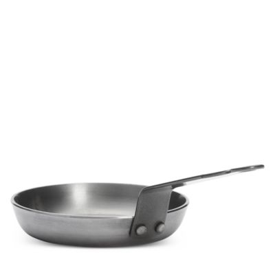 Mineral B 4.75" Carbon Steel Egg & Pancake Pan