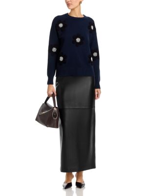 Long Sleeved Fuzze Flowers Crewneck Pullover Sweater