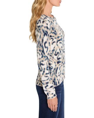 Blurry Leaf Supersoft Sweater