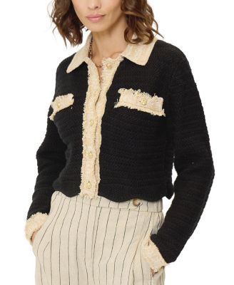  Women's Rose Scallop Edge Sweater