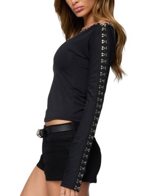  Zaina Hook & Eye Boat Neck Top