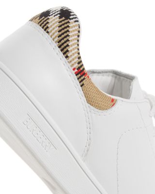 Women&#39;s Set Check Sneakers