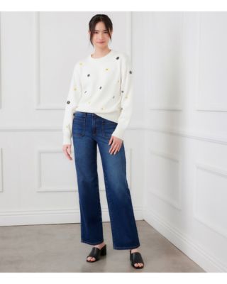 Embroidered Daisy Crewneck Sweater