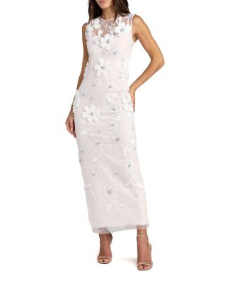  Sleeveless Embellished Lace Column Dress