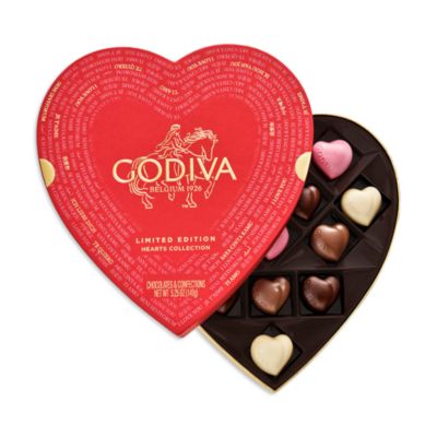 Heart Gift Box, 14 Piece