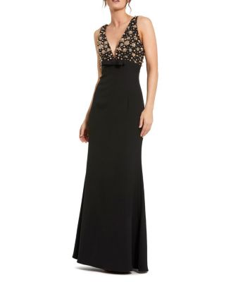  Petite Crepe Sleeveless Beaded V-Neck Gown with Bow