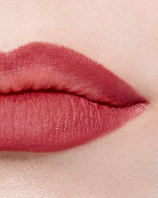 LE CRAYON L&Egrave;VRES Longwear Lip Pencil