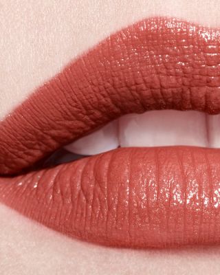 ROUGE COCO Longwear Satin Lipstick Hydrating & Smoothing Lip Care