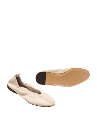  Women's The Pascale Flats