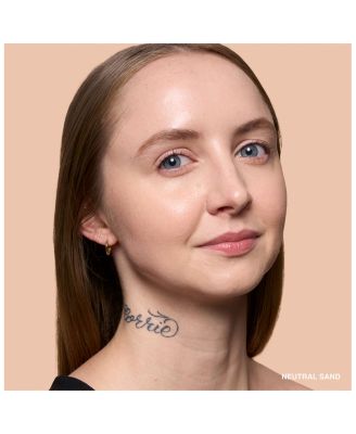 Weightless Skin Oil Controlling Foundation SPF 15 with Hyaluronic Acid