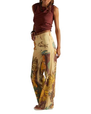 Illusions Straight Leg Jeans in Heirloom