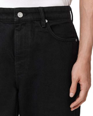 Regular Fit Curved Jeans in Washed Black