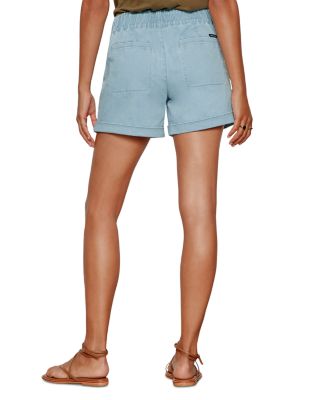 Wander On High Rise Jean Shorts in Skyline