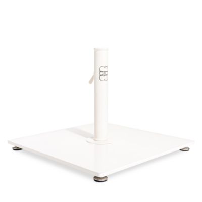The Classic Umbrella Base, 90 lbs