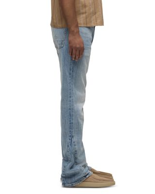 Walker Kick Flare Jeans in Retreat