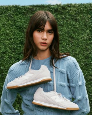 Women's RC42 Running Sneakers