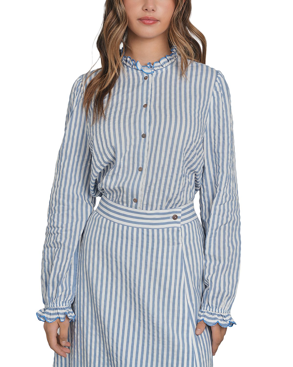 Point Ruffle Blouse