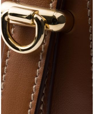 Arque Small Leather Shoulder Bag