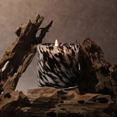 Saffron Sandalwood Classic Candle