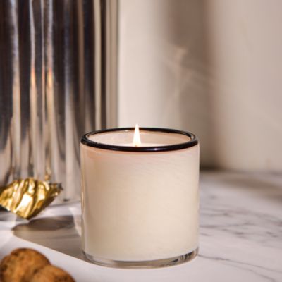 Champagne Signature Candle, 15.5 oz.