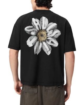 Petals Graphic Crewneck T-Shirt