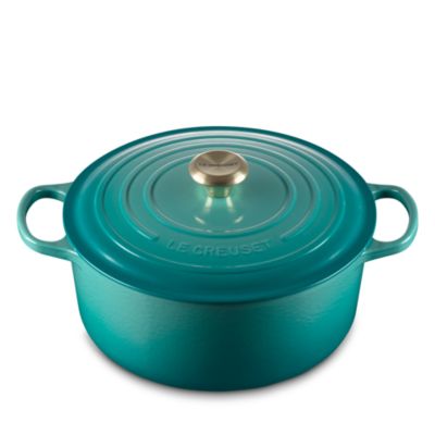 7.25-Quart Signature Round Dutch Oven