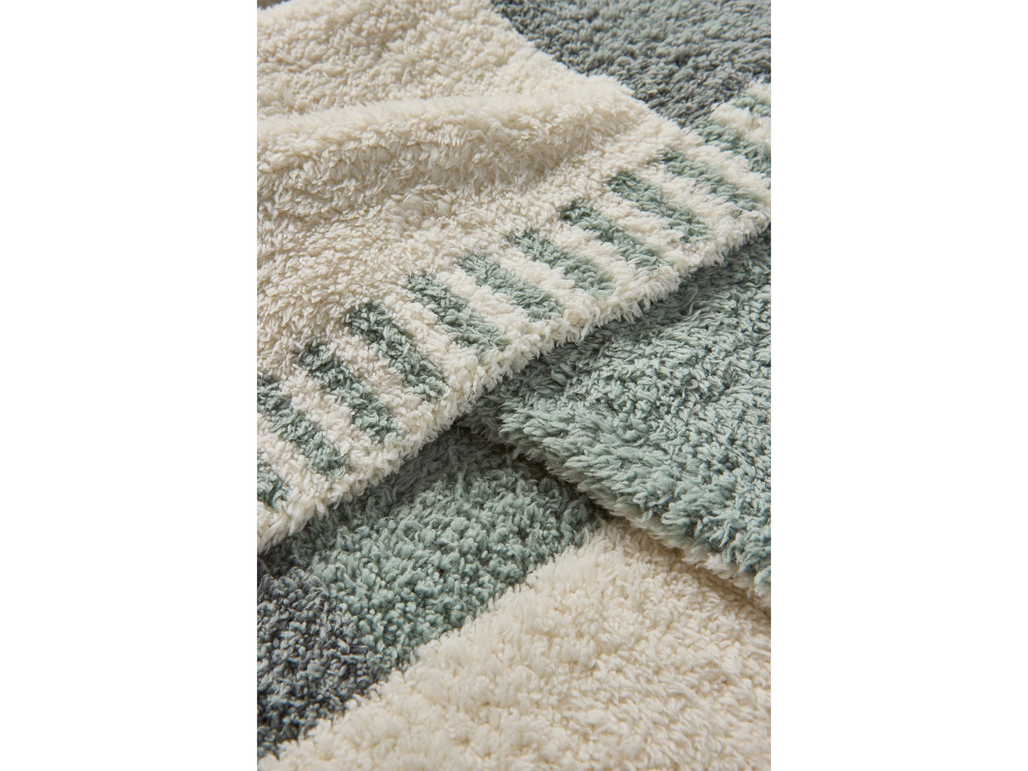 CozyChic® Cova Center Stripe Stroller Blanket — Image 4