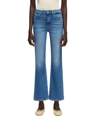 The Leggy Mid Rise Bootcut Crop Jeans in Coastline
