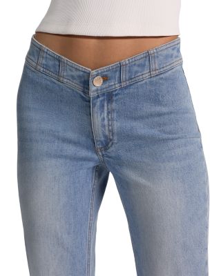 Chelsea Mid Rise Jeans in Edie Wash